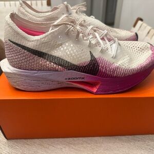 Nike unisex zoomx vaporfly next 3 Running Shoes
